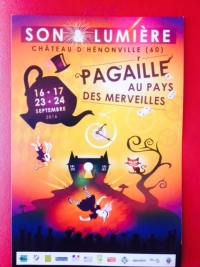 HENONVILLE (60): Pagaille au pays des Merveilles au Château. HENONVILLE (60): Pagaille au pays des Merveilles au Château.